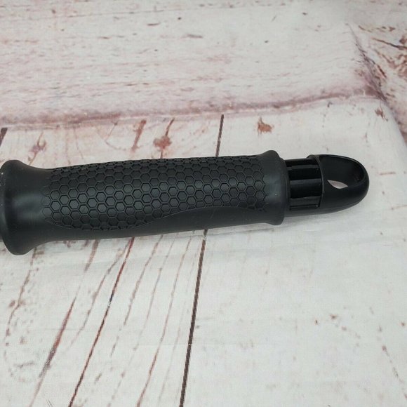 Subzero Polar Vortex Ice Scraper with 11" Non-Slip Grip Handle Winter Tools - Picture 5 of 9